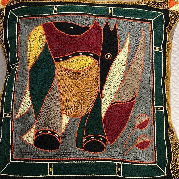 Kaross African Hand Embroidered Colorful Cloth Pillow Cover "Sara" 17x17 - Picture 2 of 5